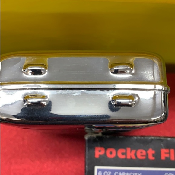 Pocket flask - Picture 4 of 6